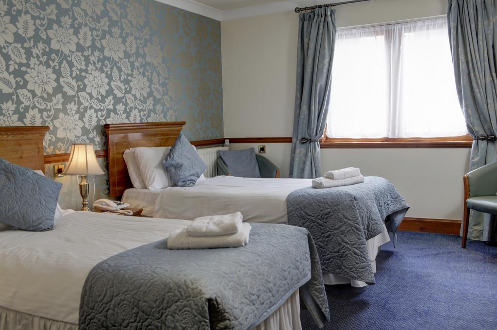 Standard Twin Room,727946155:JPEG