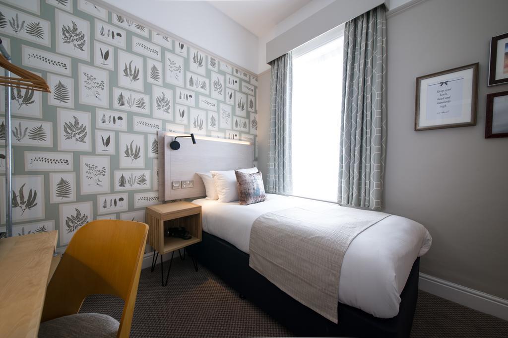 Single Room,450896688:JPEG