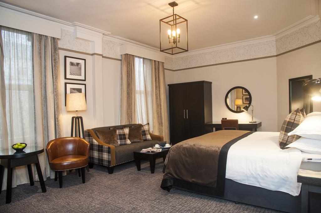 Superior Deluxe Double or Twin Room