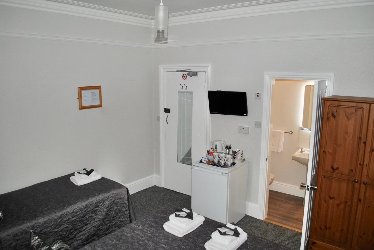 Chambre Familiale avec Salle de Bains Privative