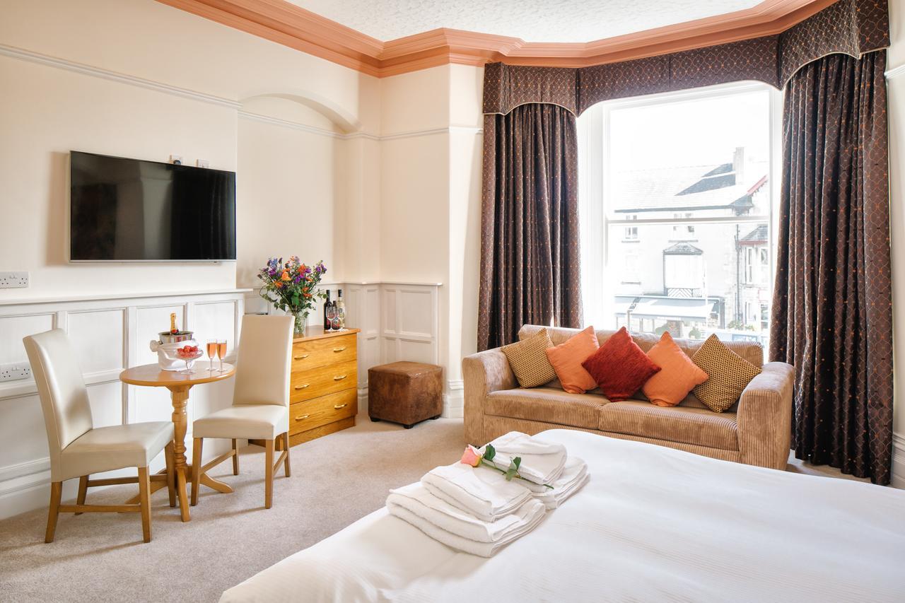 Executive Queen Room