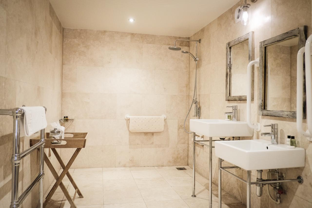 Double Room - Disability Access,511106829:JPEG