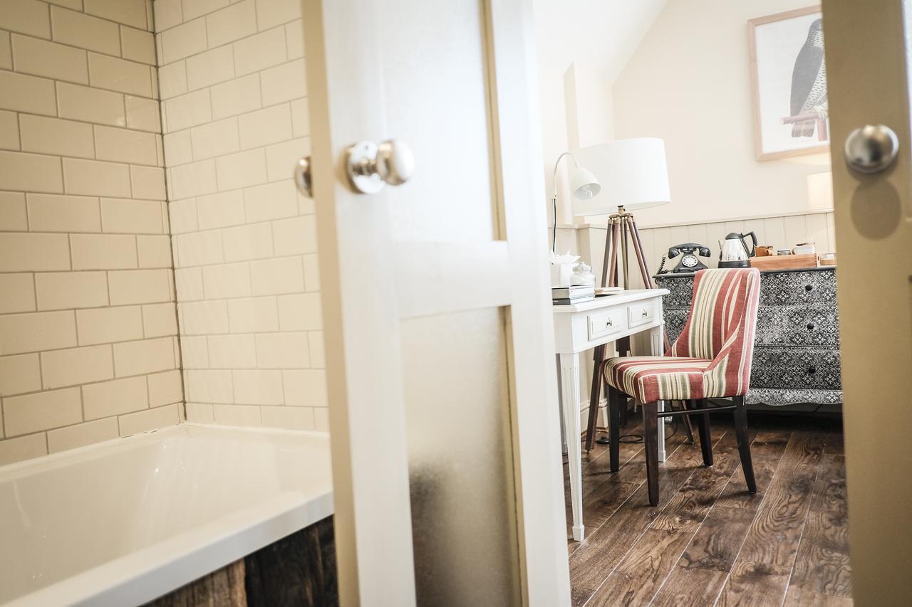 Junior Suite,511106439:JPEG