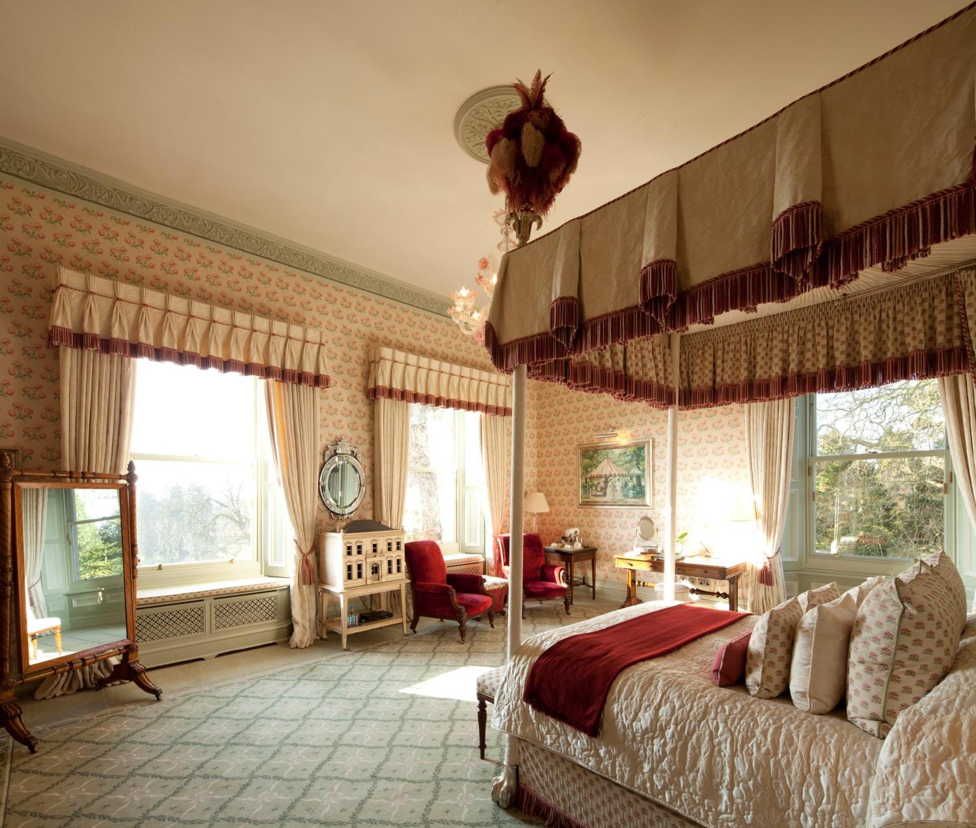 Luxury Room,1123352793:JPEG