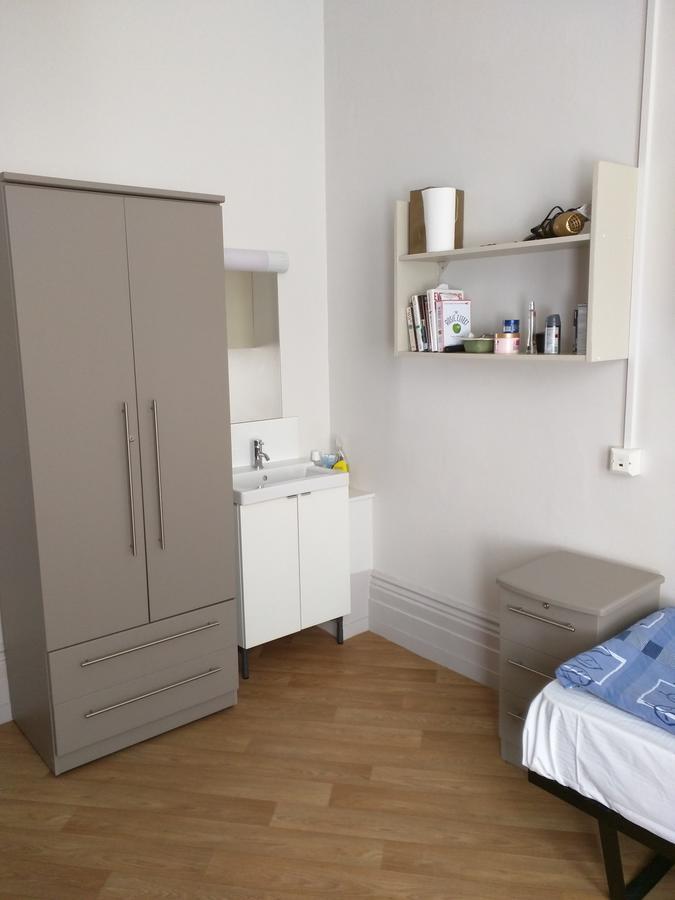 Single Room,543558939:JPEG