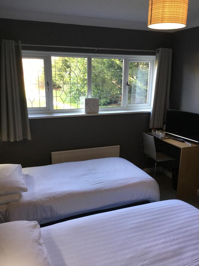 Double or Twin Room with Shower