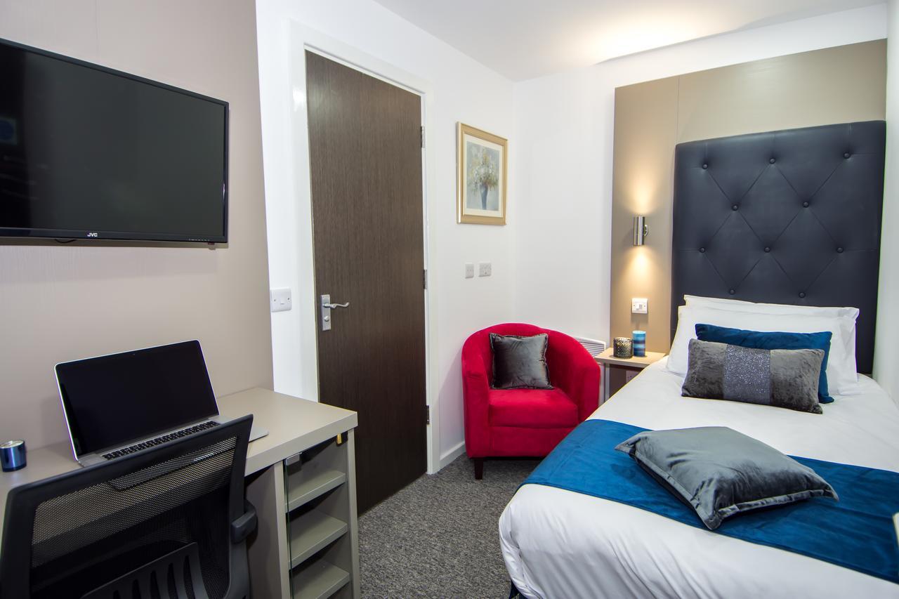 Single Room,579470781:JPEG