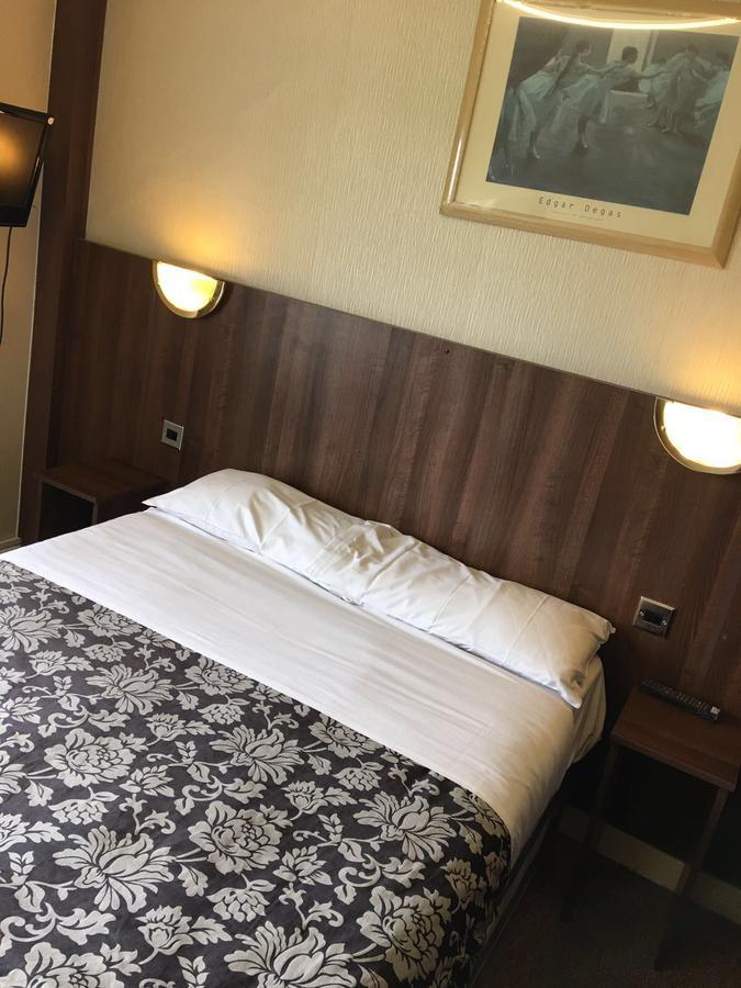 Habitación Doble con baño privado