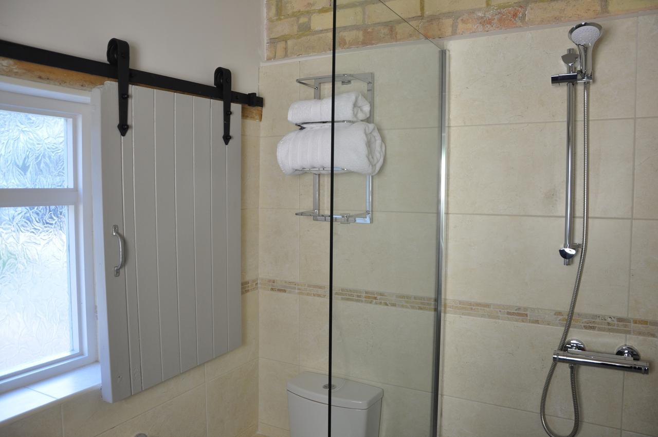 Superior Double Without Hot Tub Room