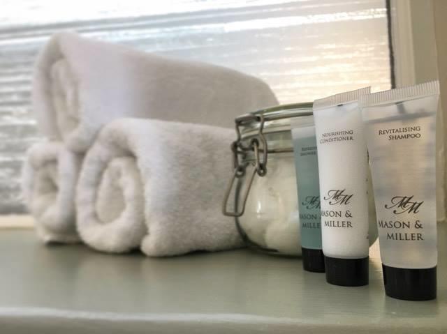 Double Room with Sea View,1622130322:JPEG