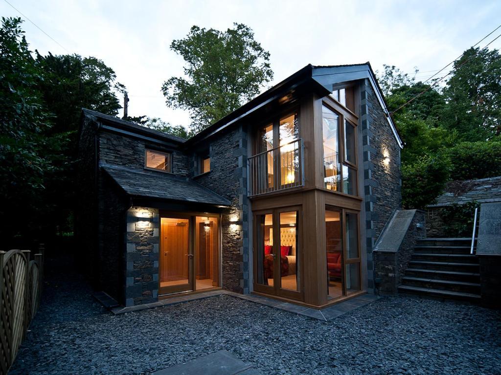 Coach House Suite (Ground Floor Only)