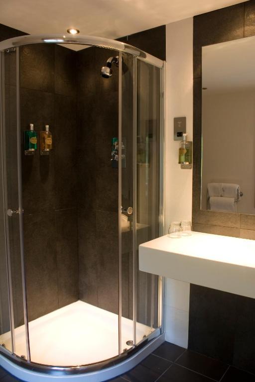 Deluxe Guest Room,1178389381:JPEG