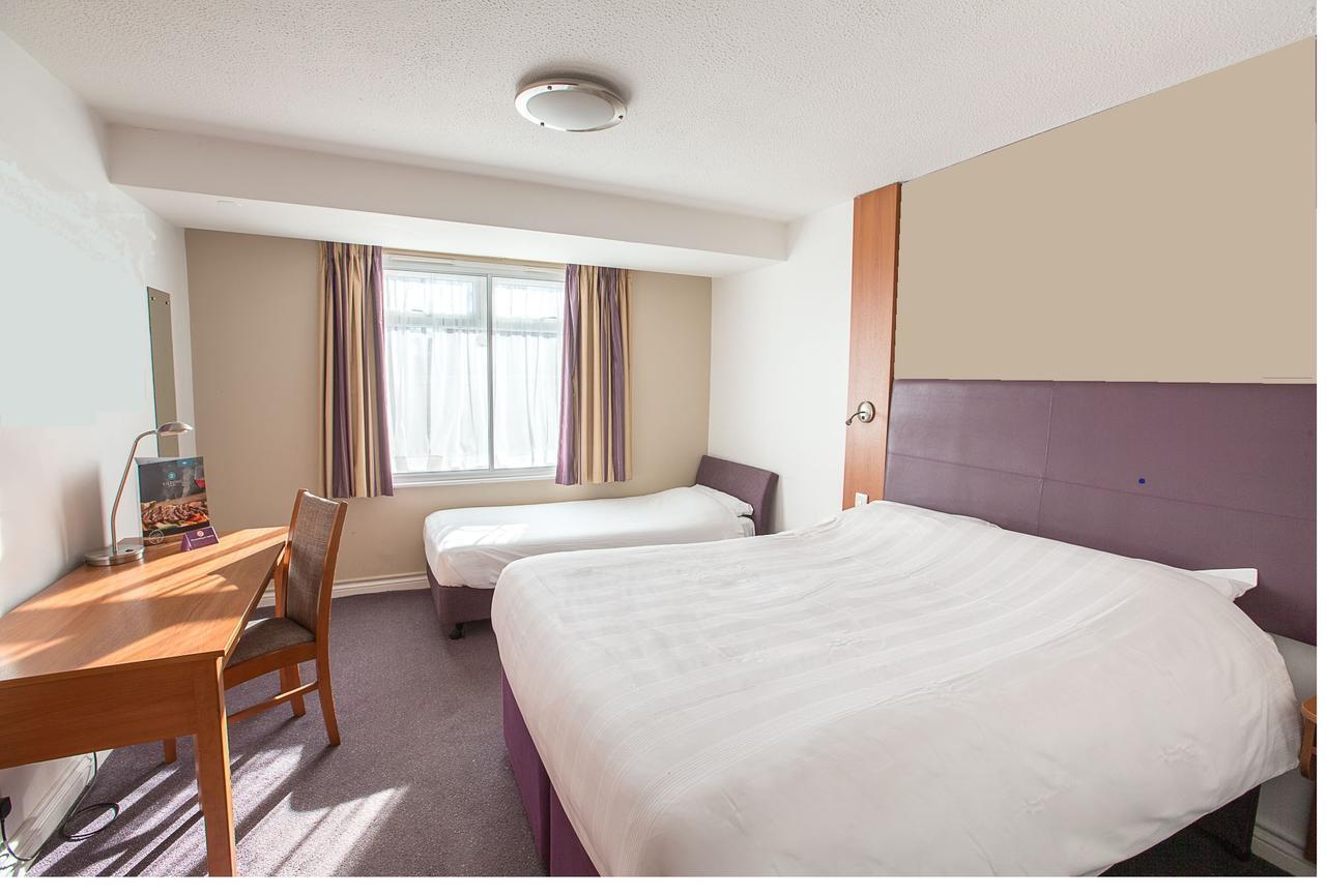 Deluxe Triple Room,1002226401:JPEG