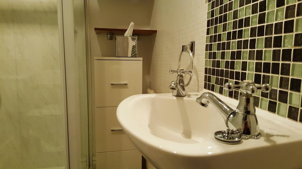 Habitación Doble Pequeña