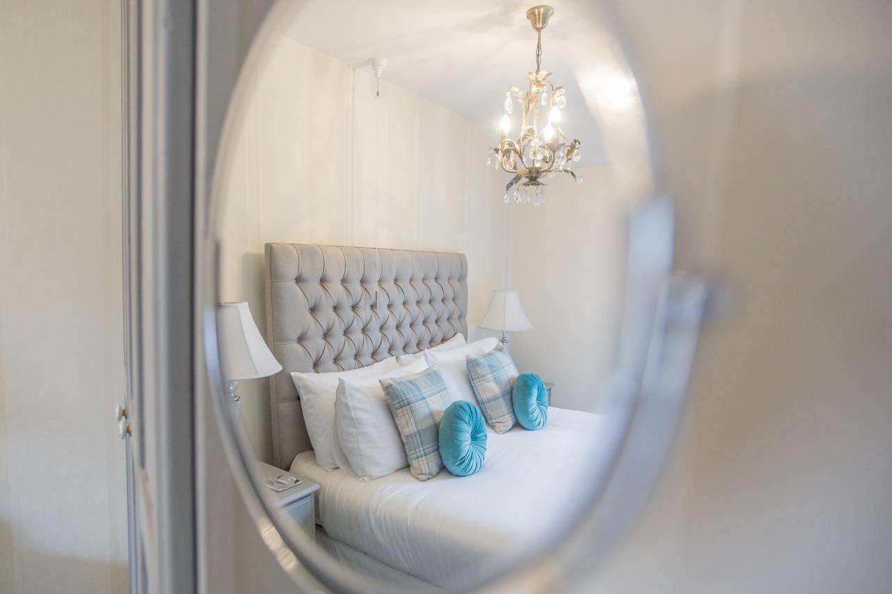 Double Room with Garden View,1077436261:JPEG