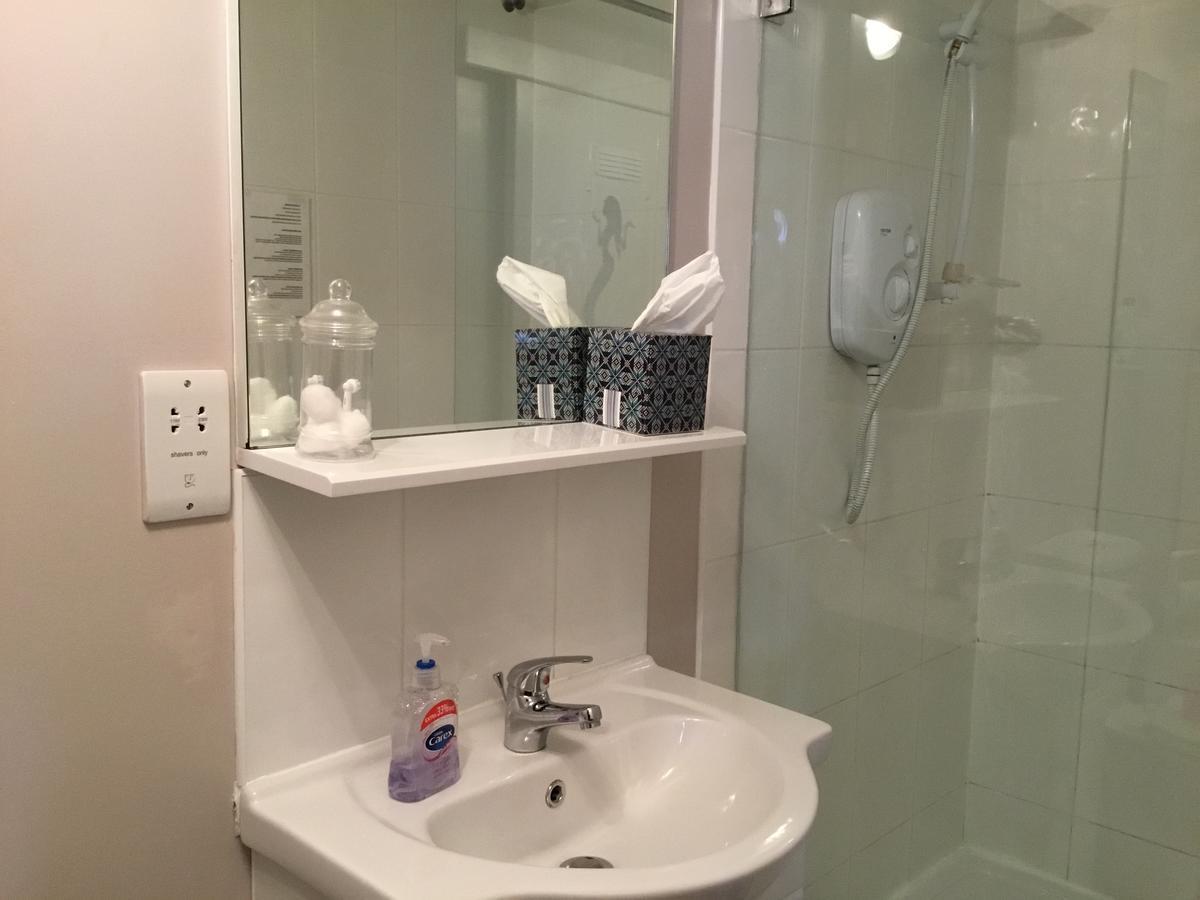 Double Room,635055516:JPEG