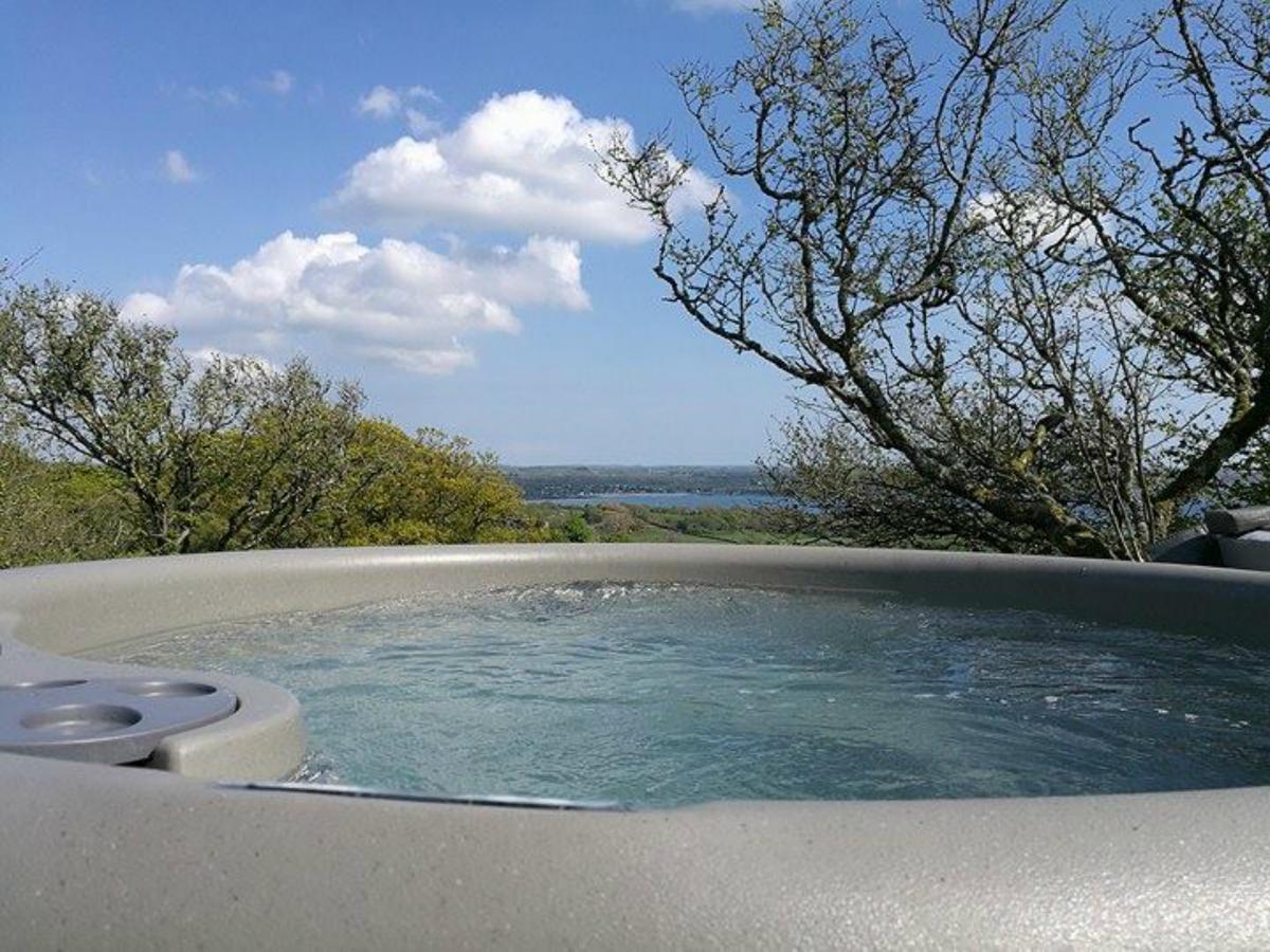 King Room with Sea View - The Nest