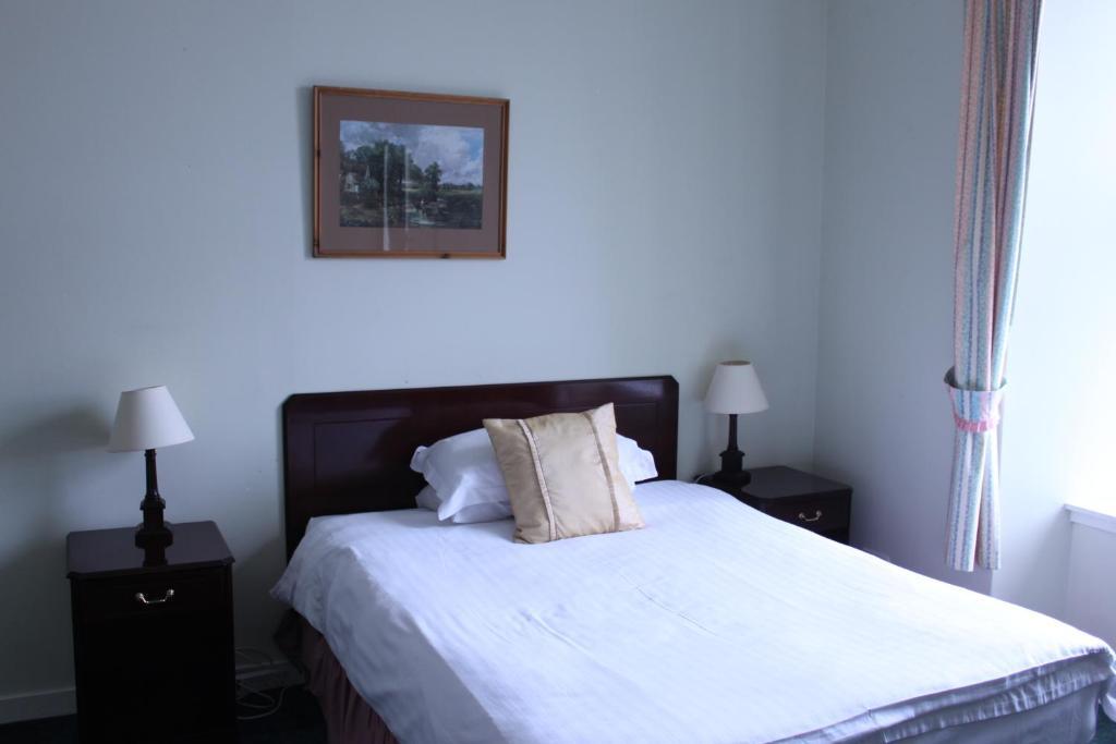 One-Bedroom Apartment,65016373:JPEG