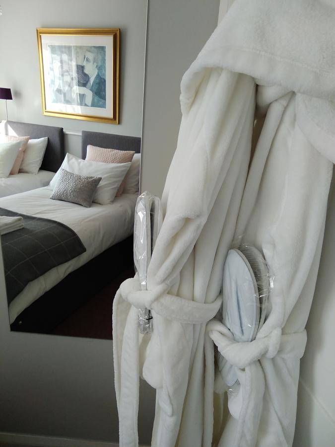 Double Room with Private External Bathroom