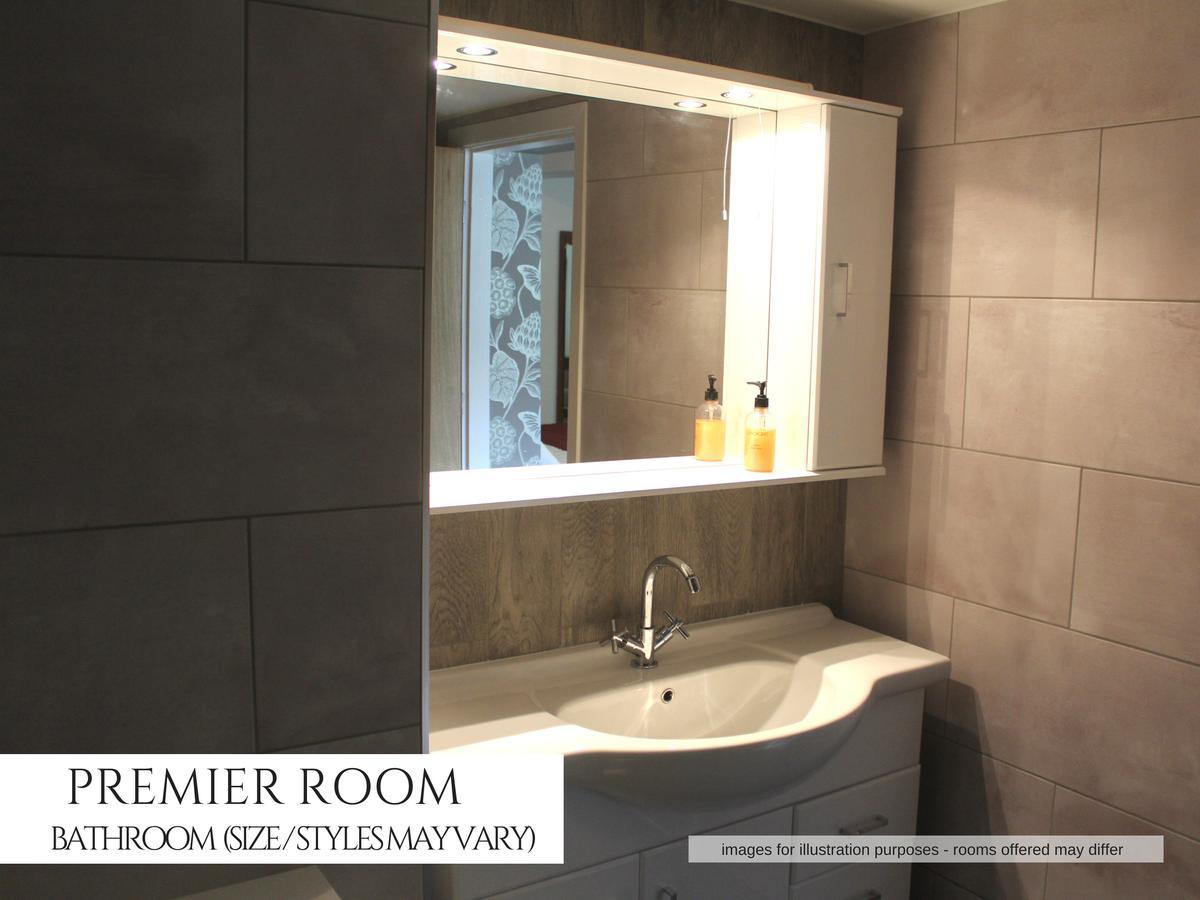 Premier Twin Room,1109786055:JPEG