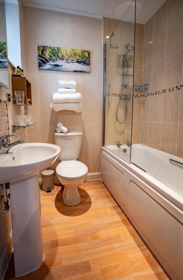 Large Double Room,1594732792:JPEG