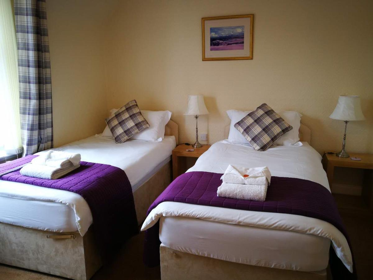 Standard Twin Room,696317034:JPEG