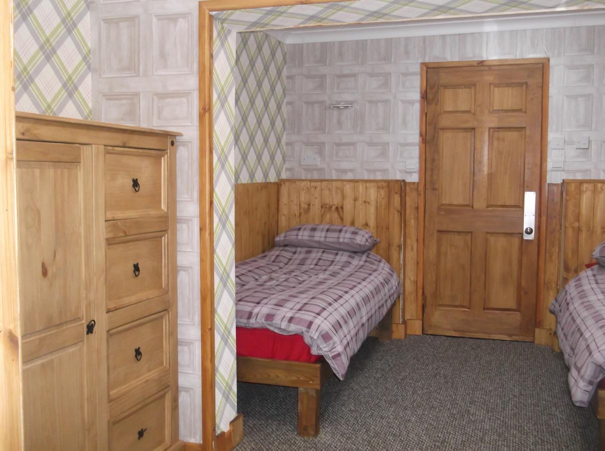 Chambre Lits Jumeaux avec Salle de Bains Privative