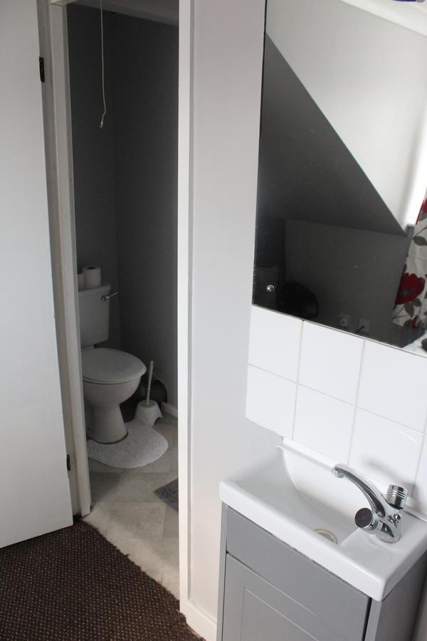 Driepersoonskamer met eigen badkamer