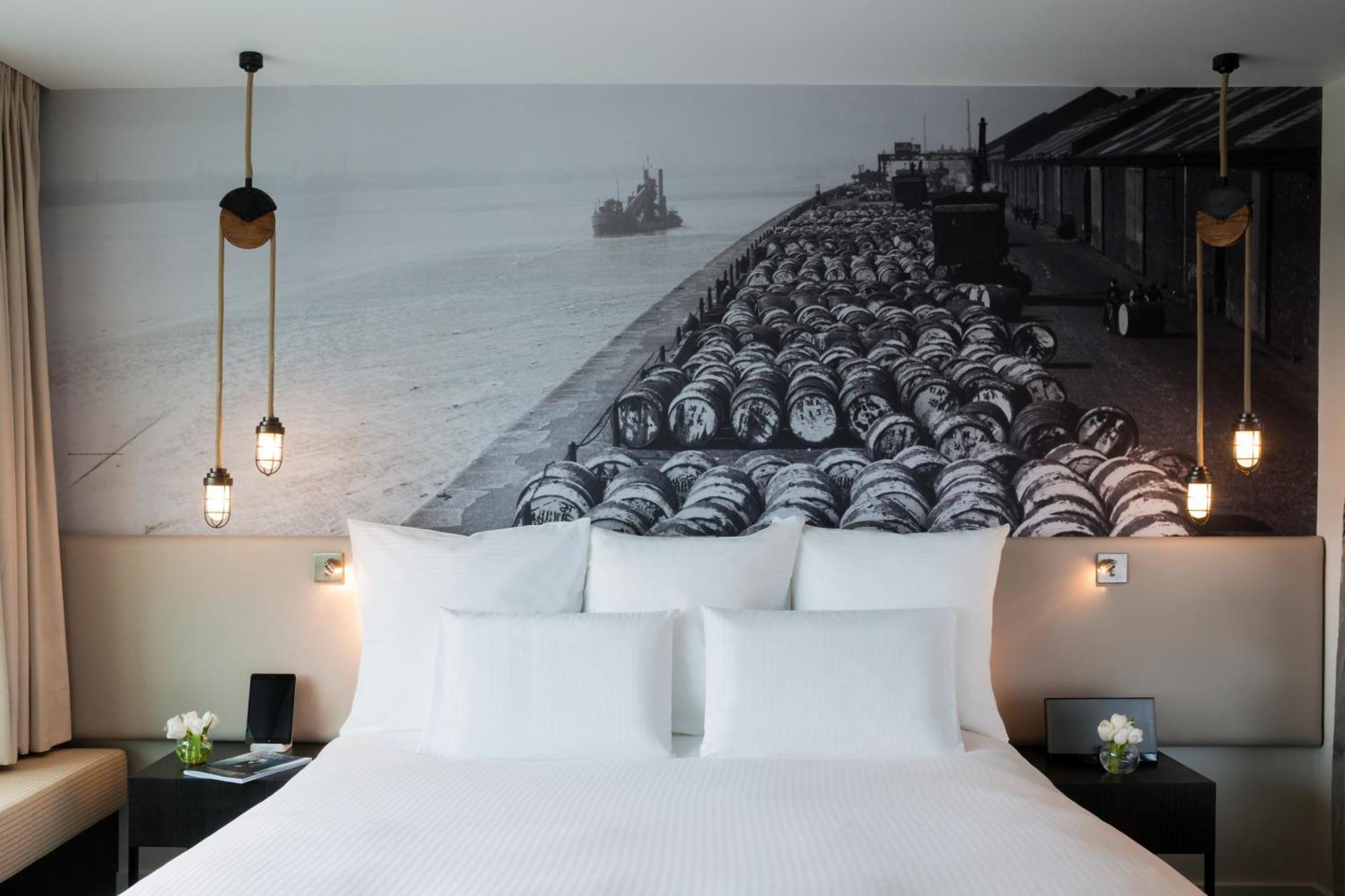 Quarto Deluxe com Cama King-size
