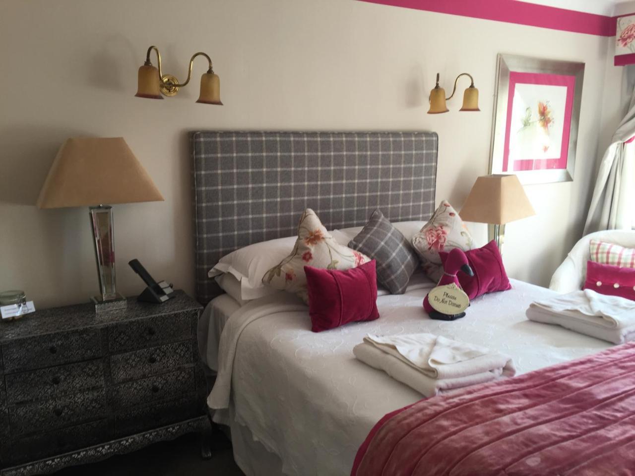 Deluxe Double or Twin Room,1132440543:JPEG