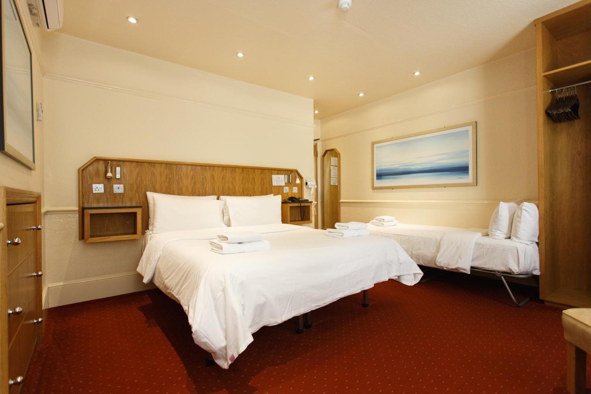 Triple Room,434280564:JPEG