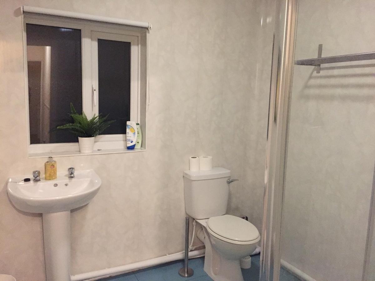 Habitación Doble Estándar con baño compartido