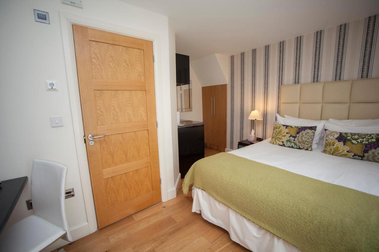 Standard King Room,719234893:JPEG