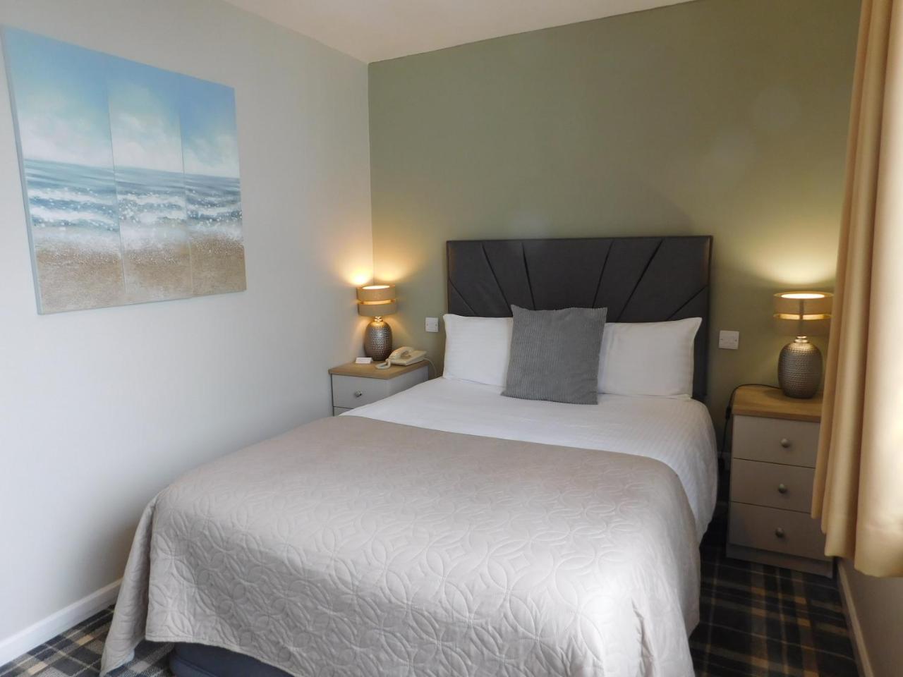 Cosy Double Room, Sea View