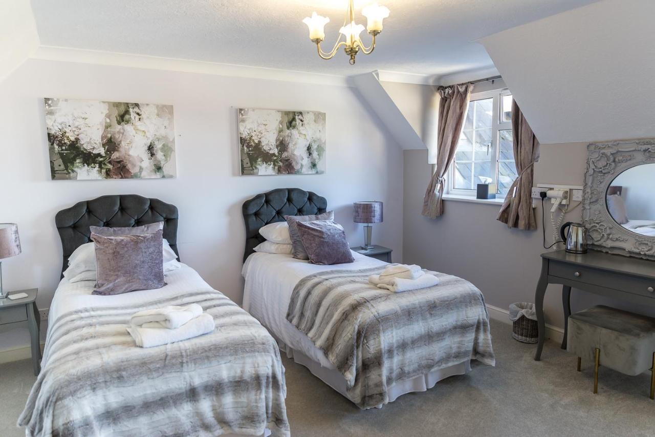 Classic Twin Room,728684185:JPEG