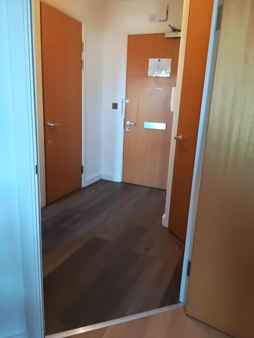 One-Bedroom Apartment with City View