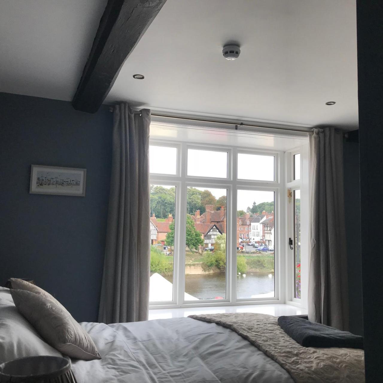 Double Room,737949361:JPEG