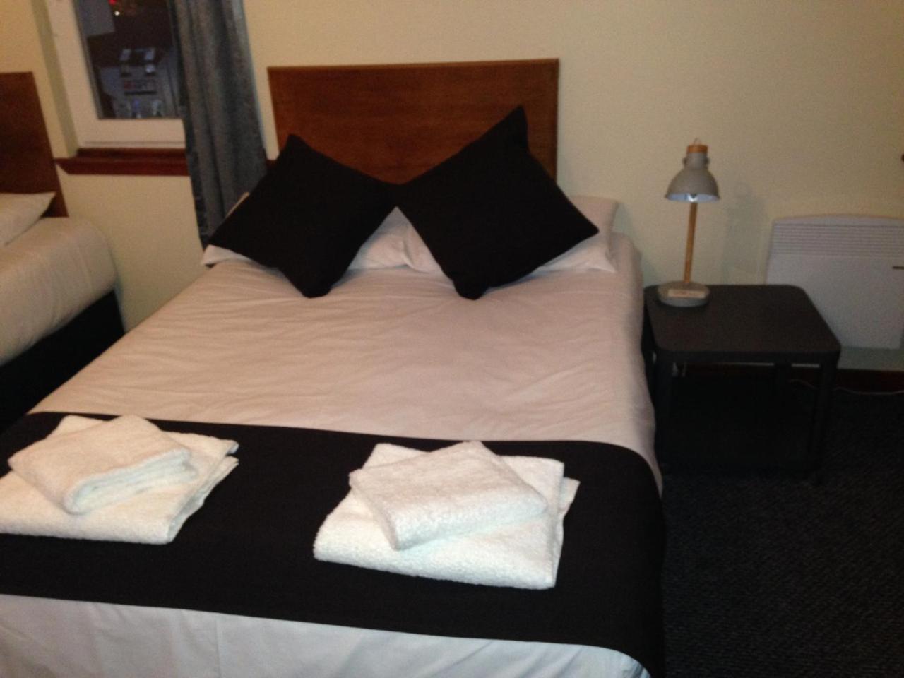 Triple Room with Shower,741996718:JPEG