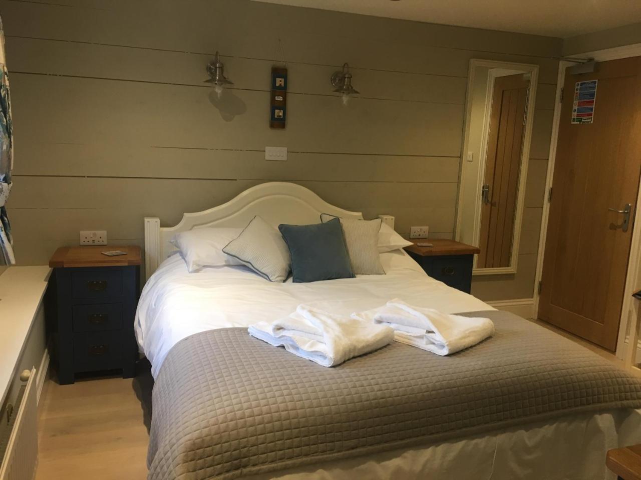 Classic Zimmer mit Kingsize-Bett