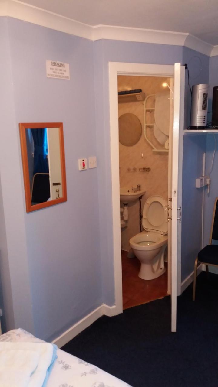 Standard Double Room,749859161:JPEG