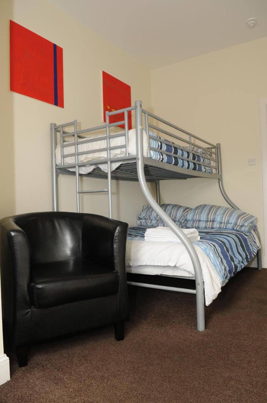 Privates Zimmer mit 2 Betten
