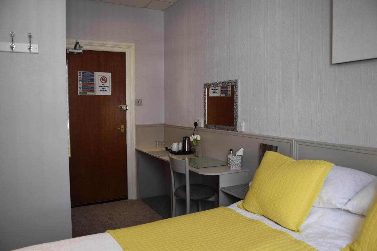 Double Room,770208445:JPEG
