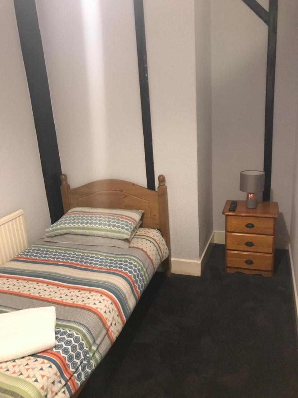 Single Room with Shared Bathroom