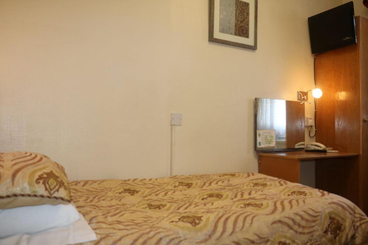 Single Room,1208677963:JPEG