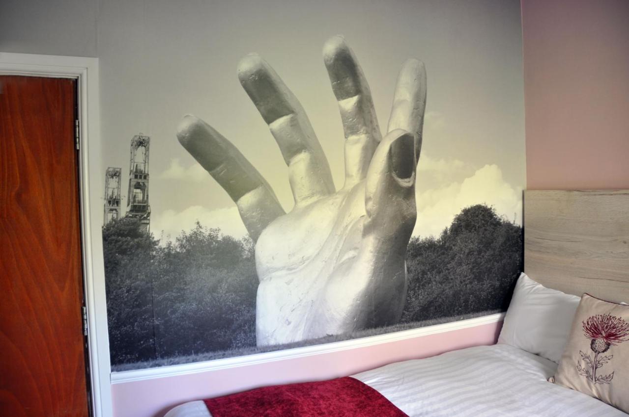 Single Room (Queen Bed) with Private Bathroom,1156936698:JPEG