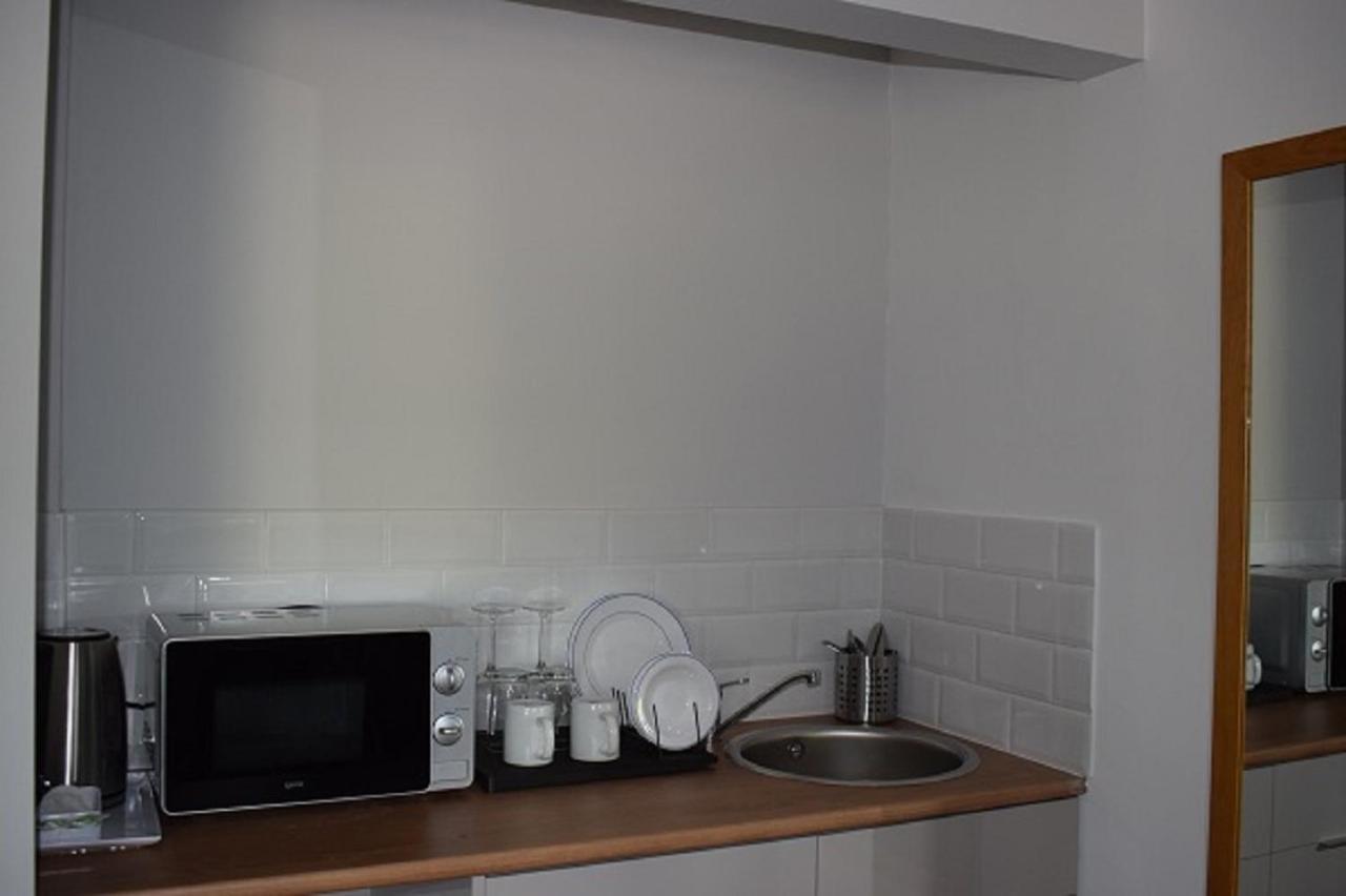 Double Room with Shower,775811461:JPEG