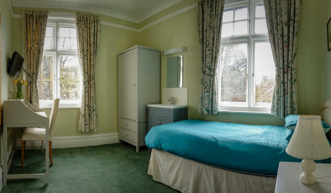 Eenpersoonskamer met Externe Eigen Badkamer