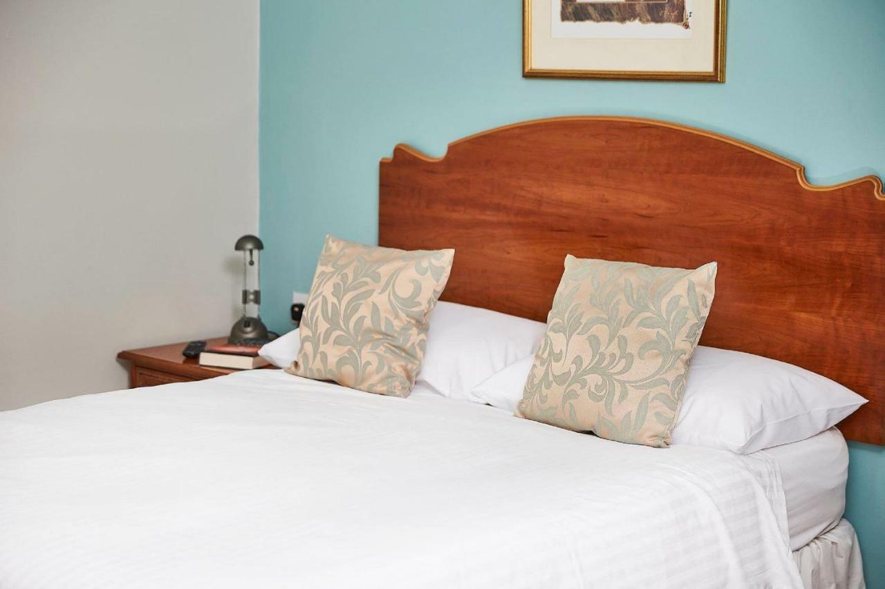 Standard Double Room,784043013:JPEG