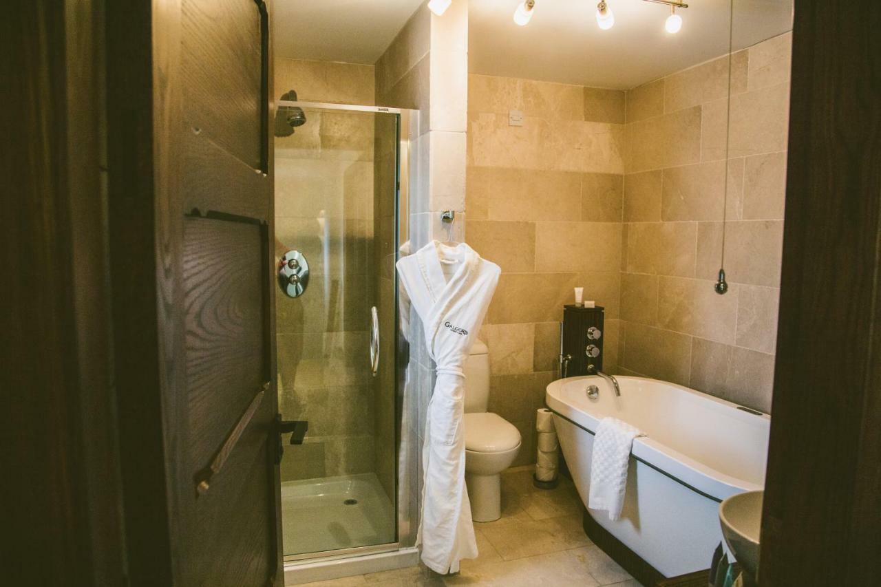 Red Oaks Residence,806147193:JPEG