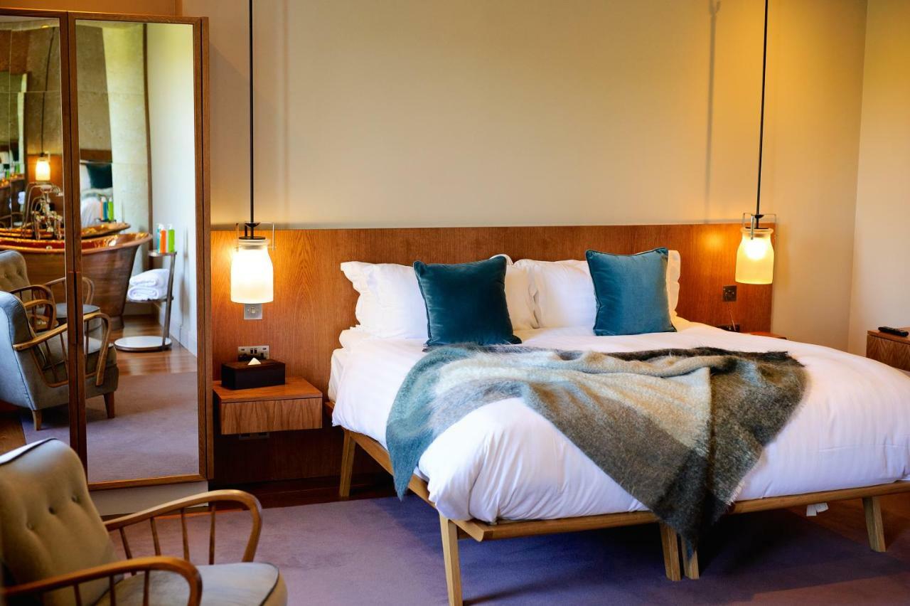 Best River Room